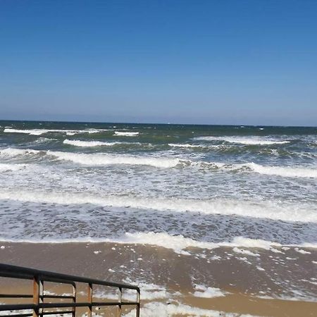 Apartamento Riva Bella, Ouistreham, Charmant Rez-De Jardin En Bord De Mer Exterior foto